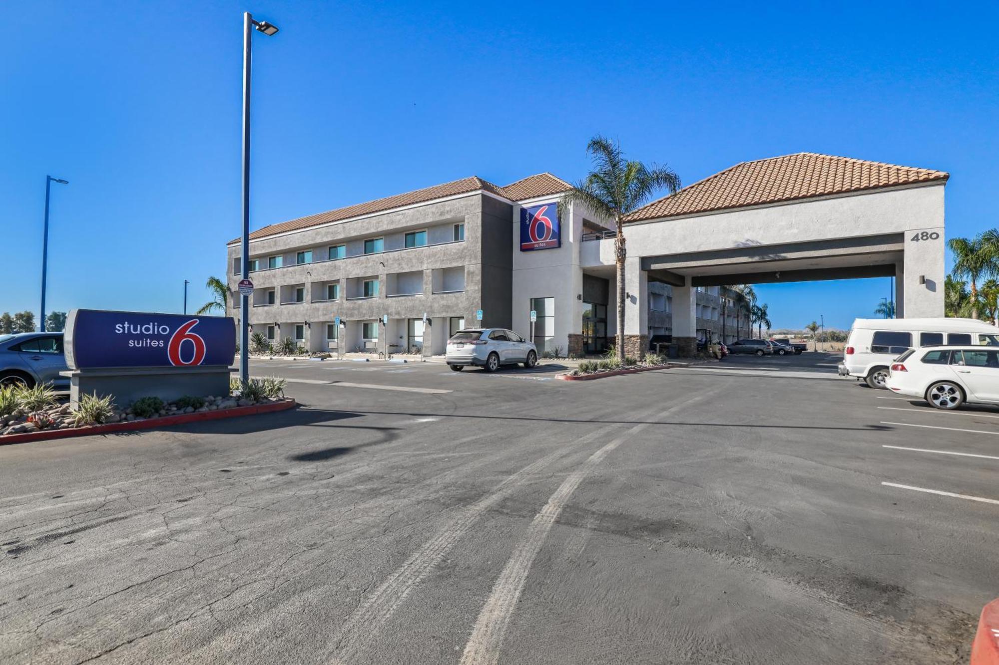 Studio 6 Suites Perris, Ca Exterior photo